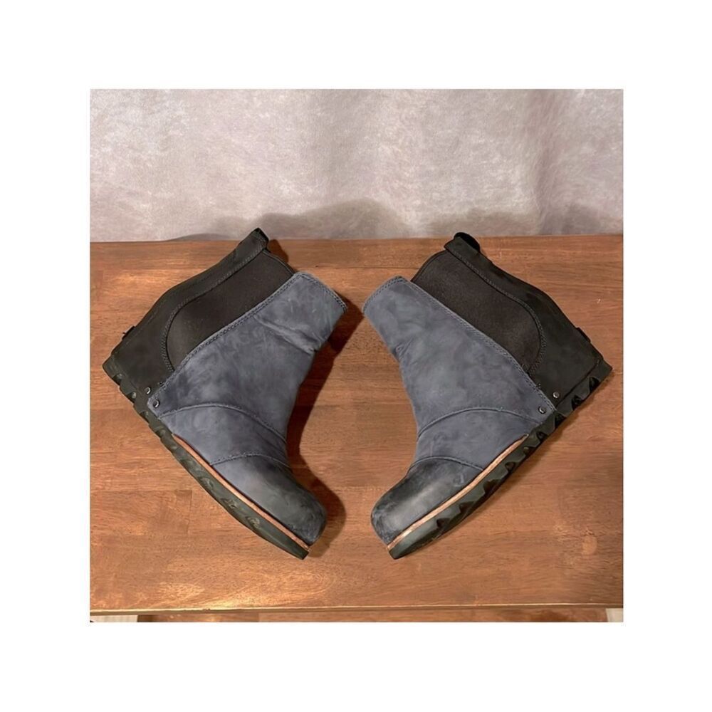 Sorel Lea Platform Wedge Black and Navy Ankle Booties size 9.5